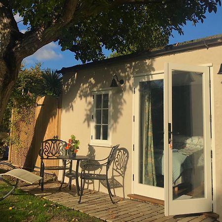 Corner House Luxury Bnb Little Dunmow Szoba fotó