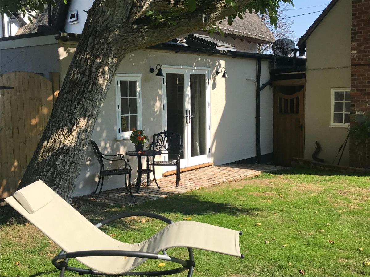 Corner House Luxury Bnb Little Dunmow Kültér fotó